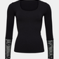 bluse, blouse, langærmet, long sleeve, blonde, lave, rund hals, tætsiddende, stram, microfiber, blød, soft, åndbar, farveægte, allergivenlig, tight, hverdag, fin, fest, elegant, feminin, woman, dame, kvinde, sort, black